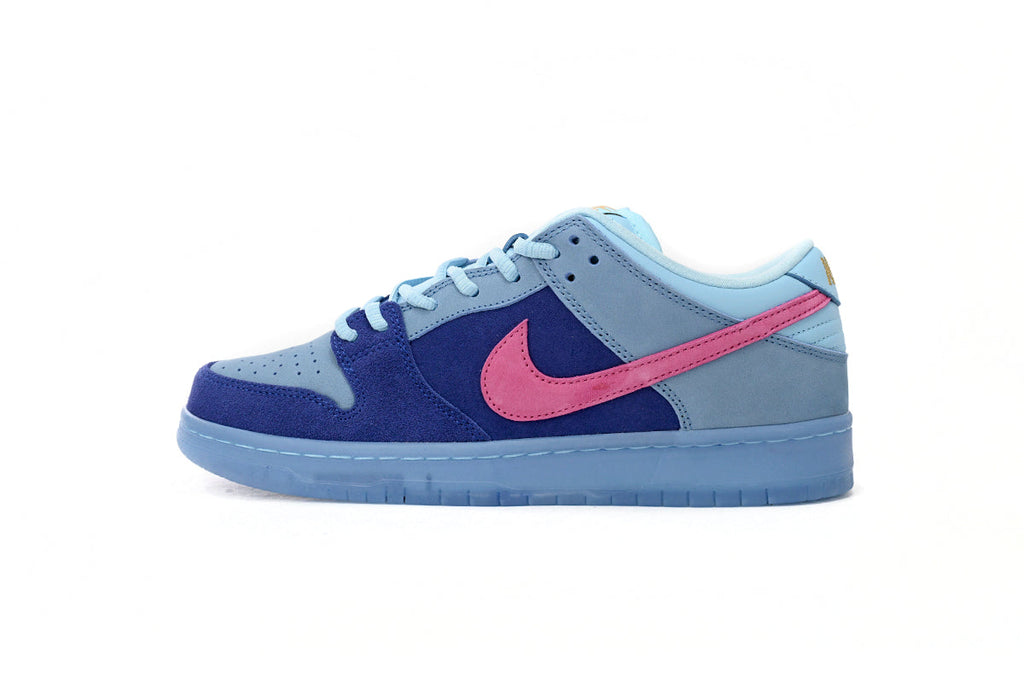 Nike SB Dunk Low Run The Jewels Reps Sneaker DO9404-400