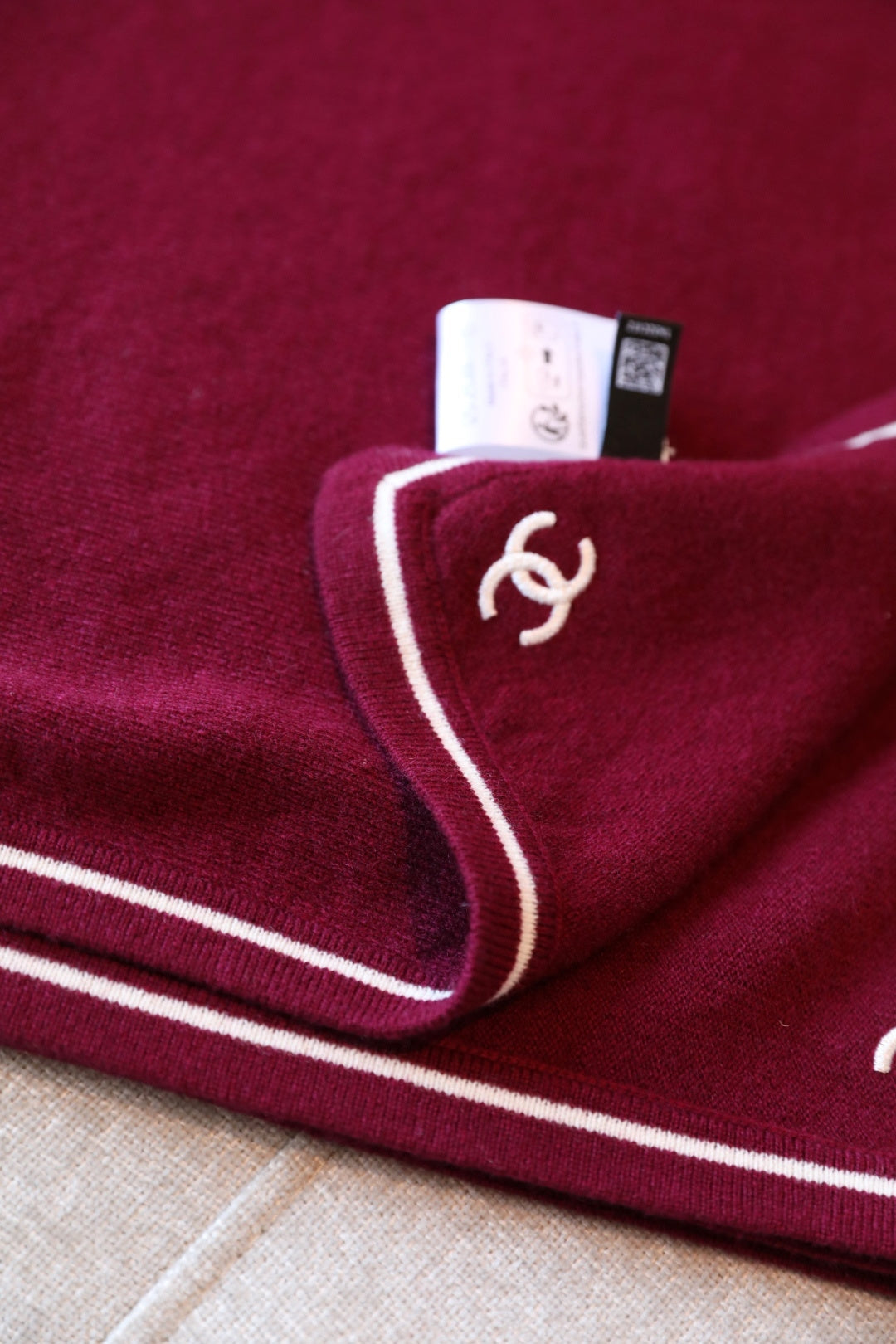 Chanel Style Contrast-Border Logo Scarf