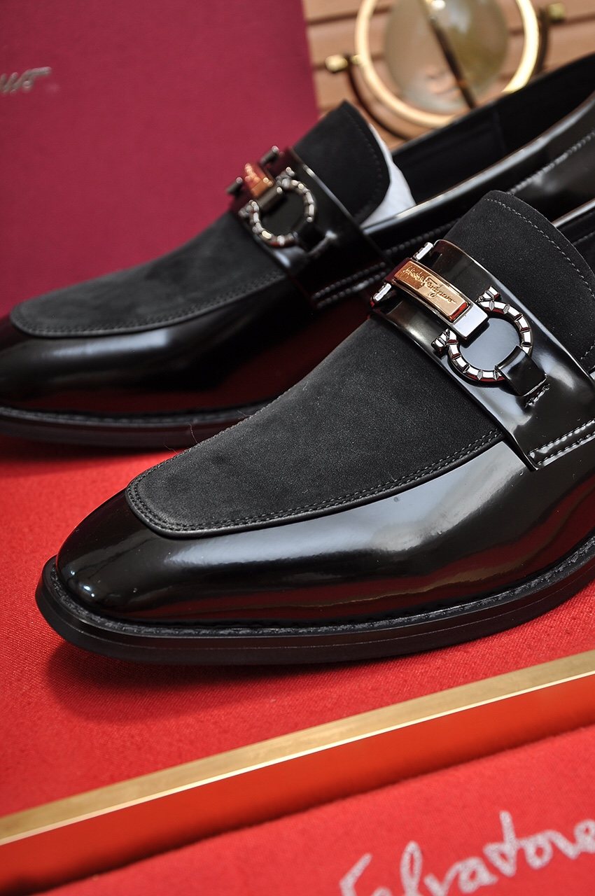 Salvatore Ferragamo Black Bit Loafers - Stacked Heel